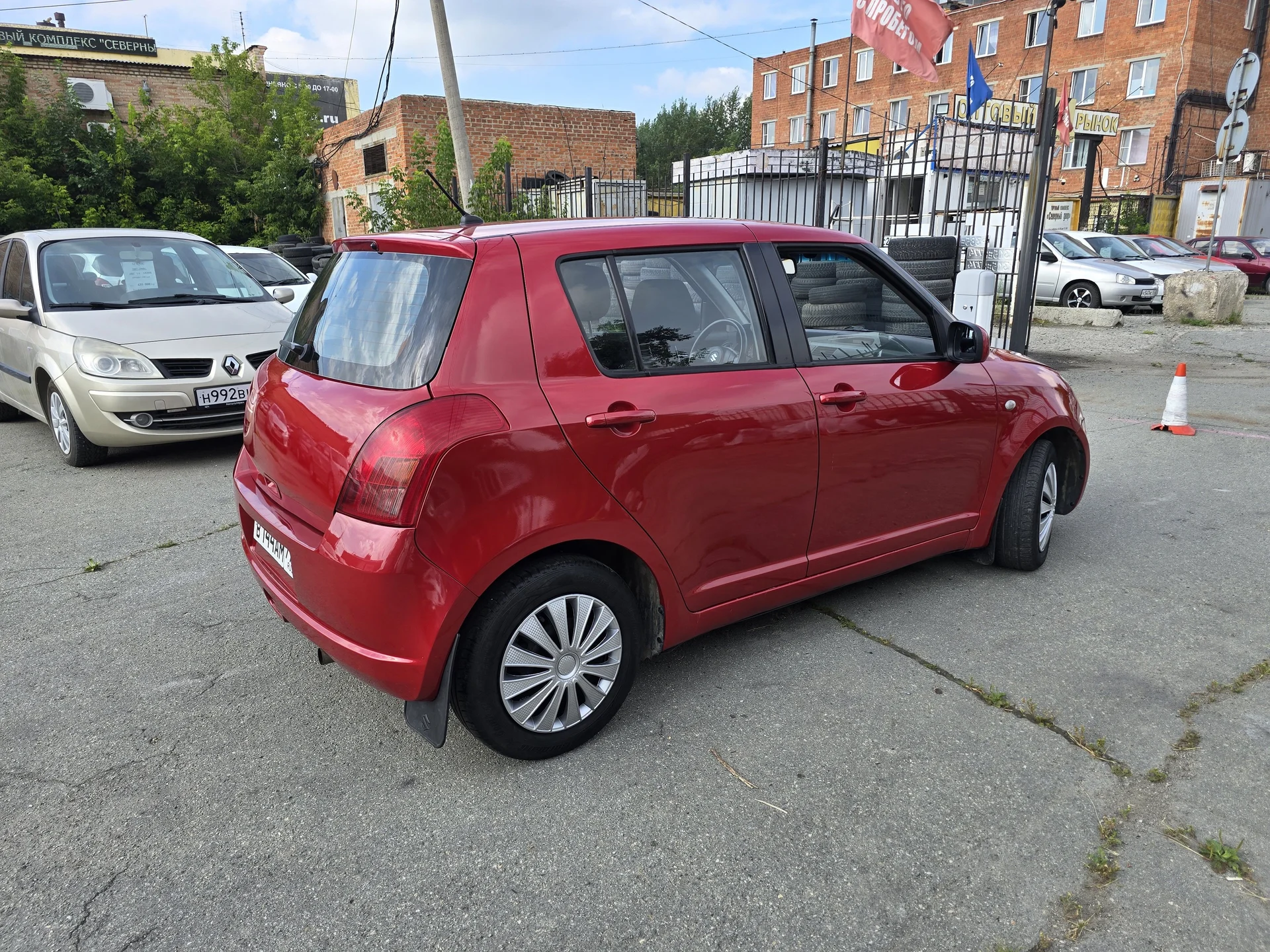 Suzuki Swift 1.3 МТ, 2007г.в. - миниатюра 6