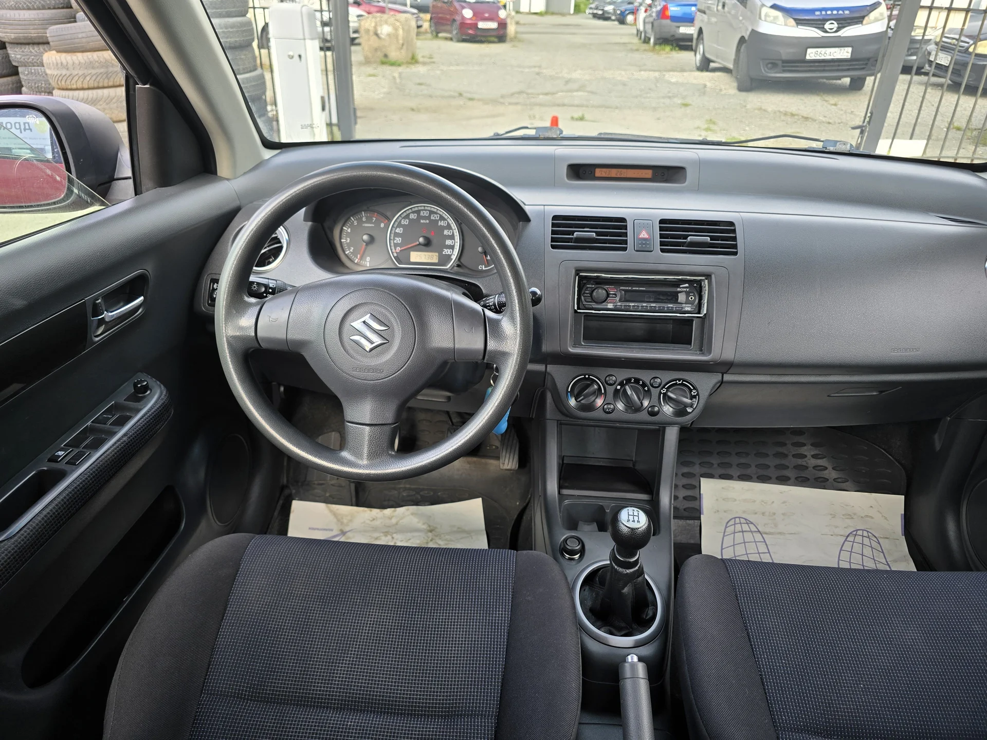 Suzuki Swift 1.3 МТ, 2007г.в. - миниатюра 8