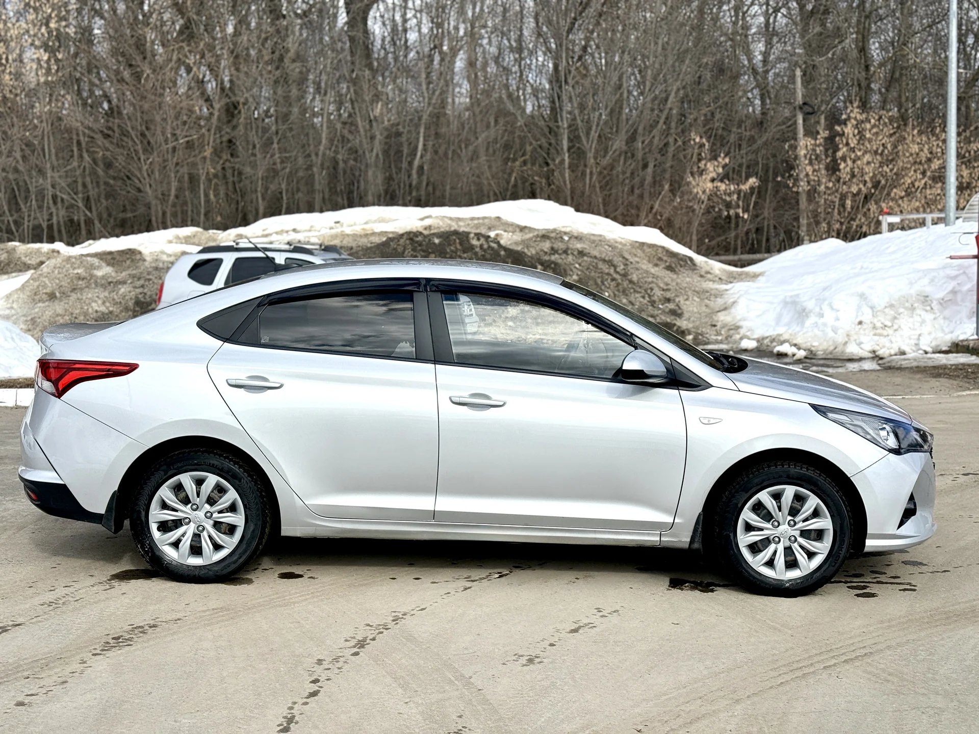 Hyundai Solaris - миниатюра 9