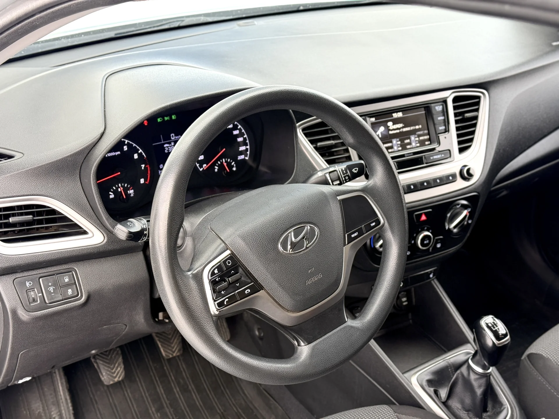 Hyundai Solaris - миниатюра 26