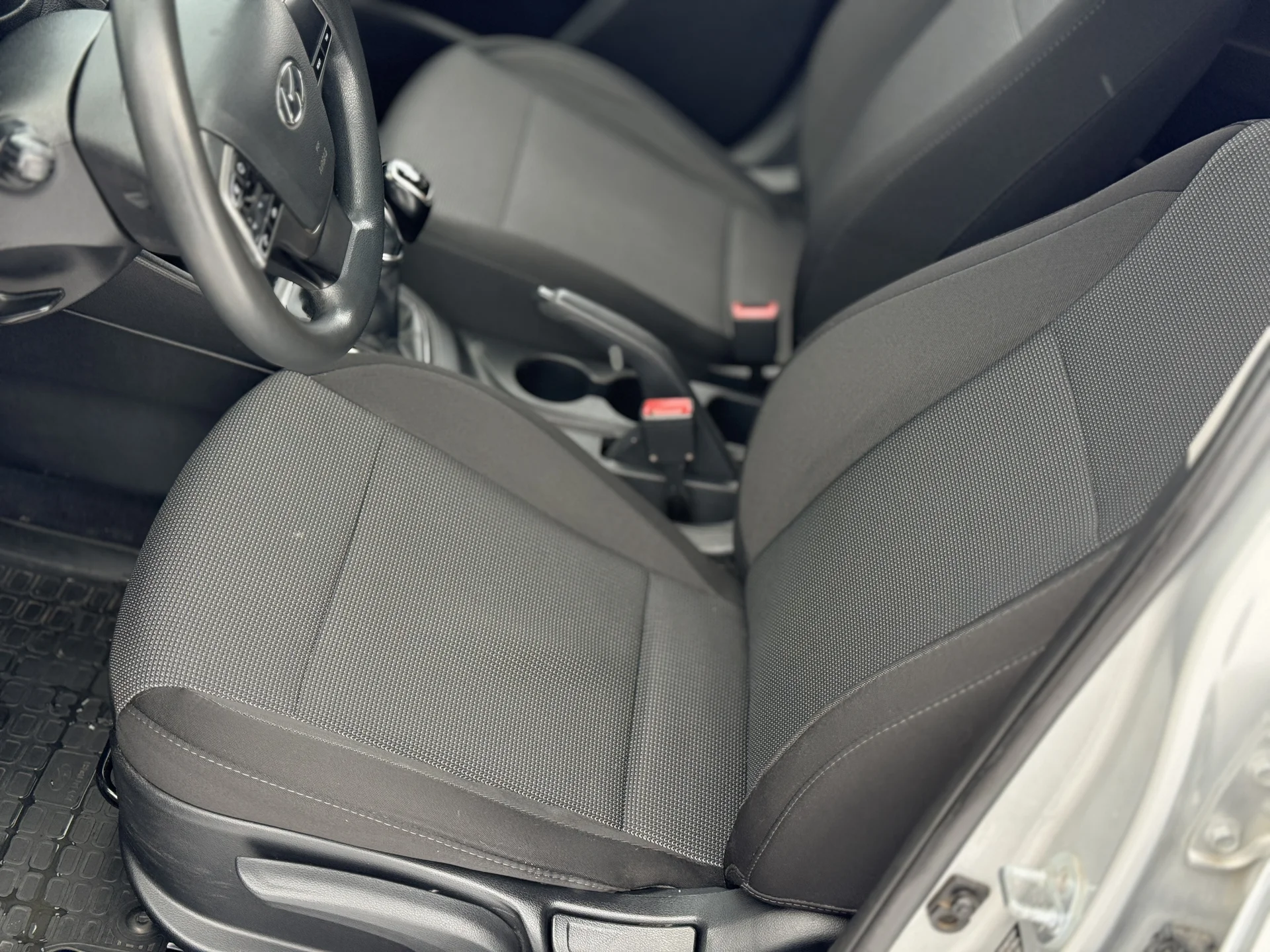 Hyundai Solaris - миниатюра 28