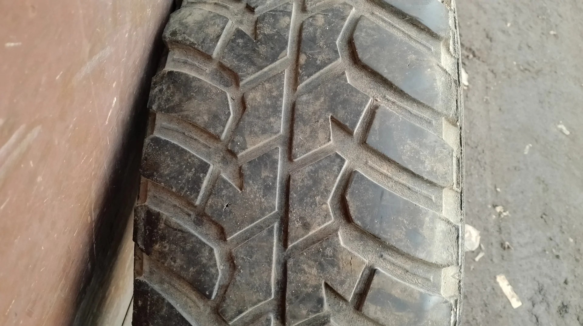 Dunlop Grandtrek mt2 245/75R16 б/у 1 шина - миниатюра 2