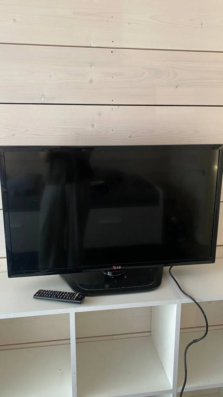 Телевизор LG 32" - миниатюра 4