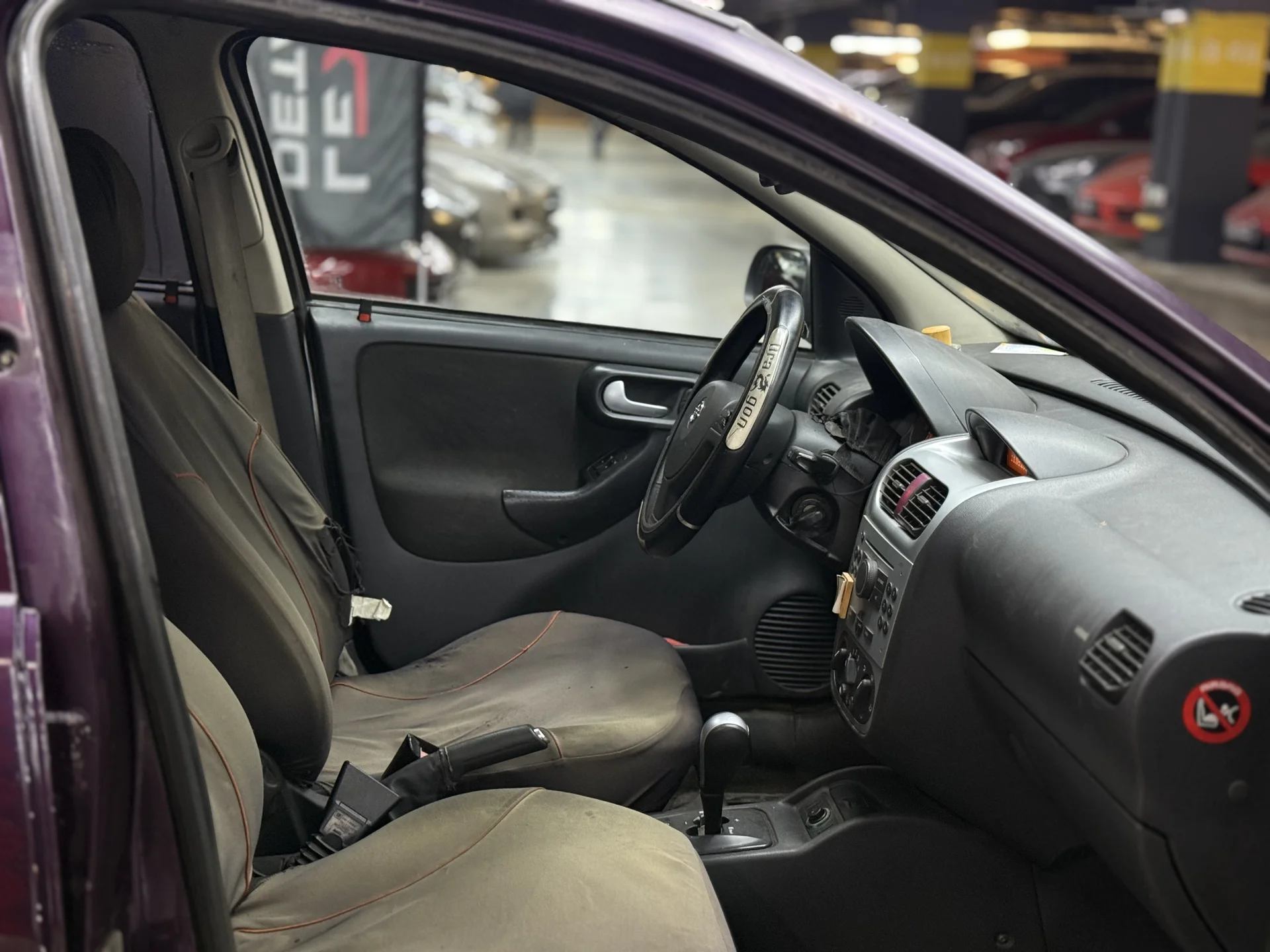 Аренда авто Opel Corsa - миниатюра 7