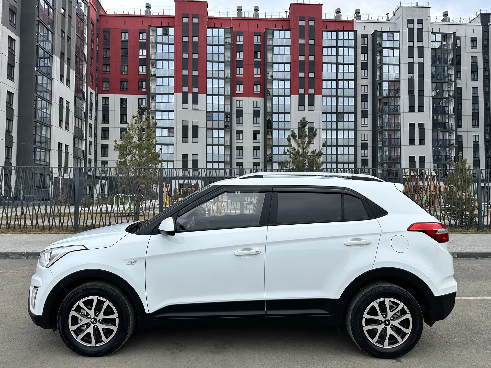 Хендай Крета 2020 г. 1.6 Автомат - миниатюра 2