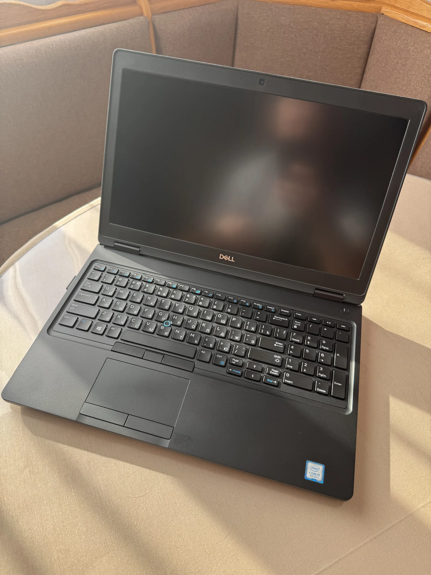 Ноутбук Dell Latitude 5590