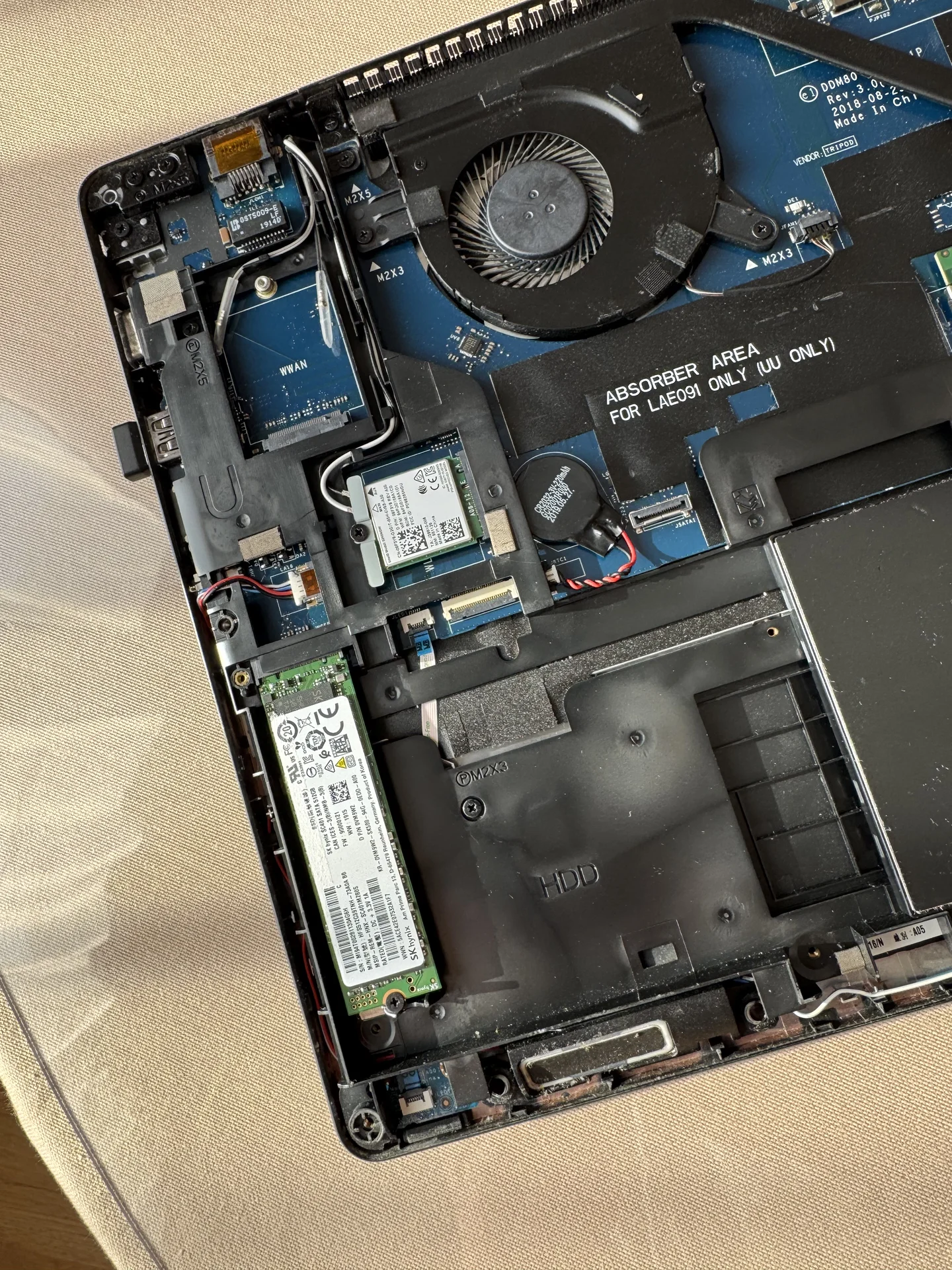 Ноутбук Dell Latitude 5590 - миниатюра 4