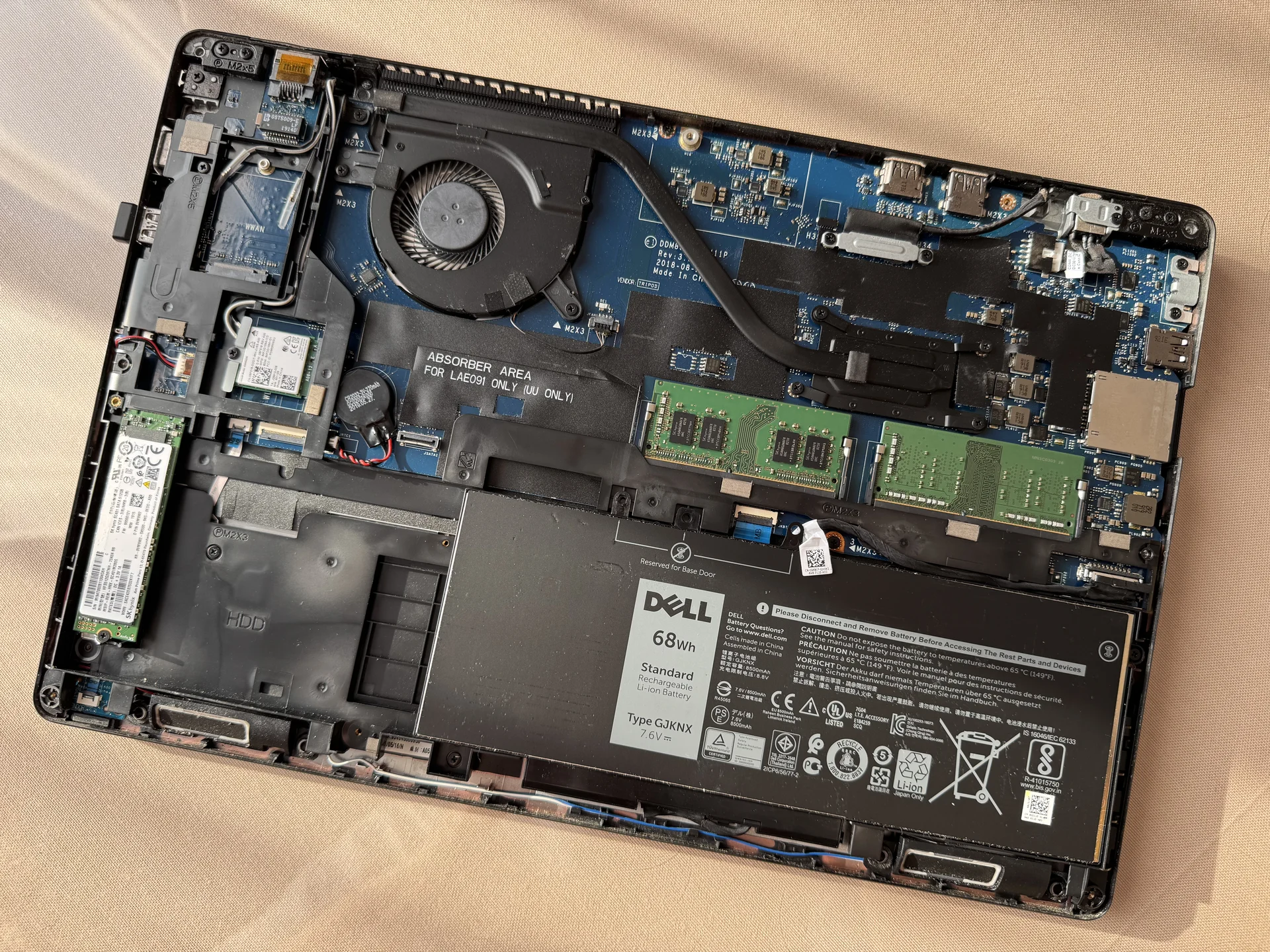 Ноутбук Dell Latitude 5590 - миниатюра 5
