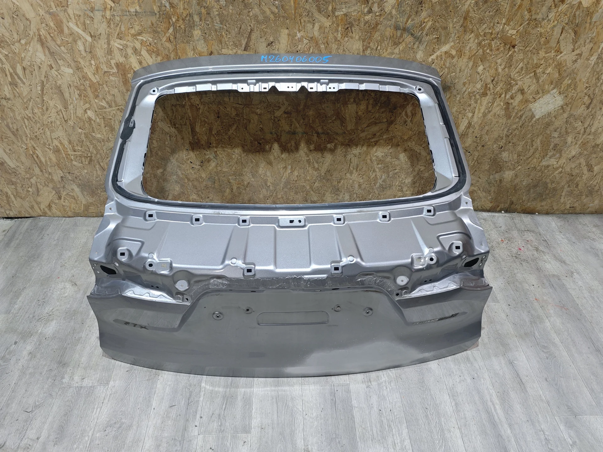 Дверь багажника Haval F7X - изображение 1