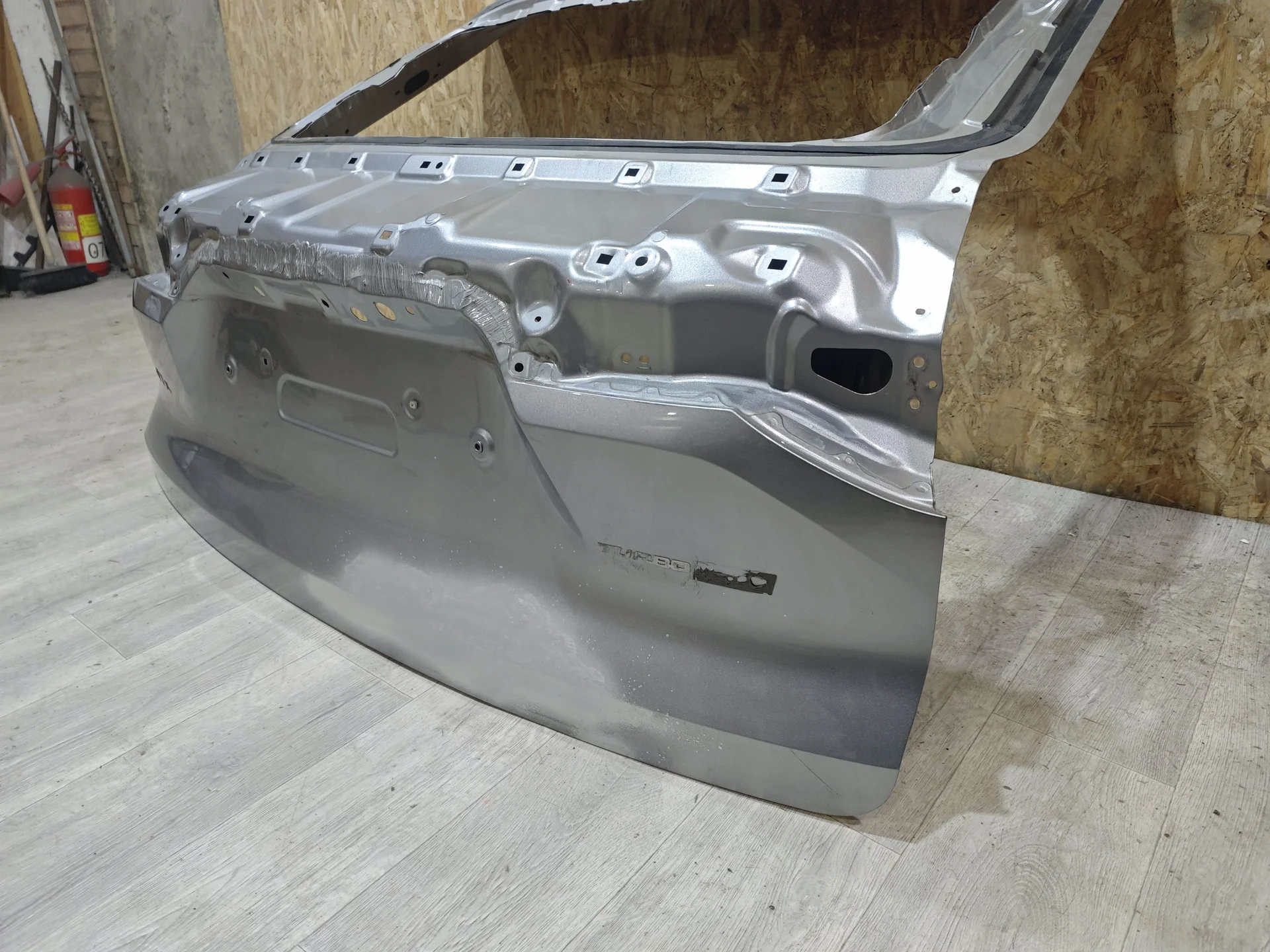 Дверь багажника Haval F7X - миниатюра 6