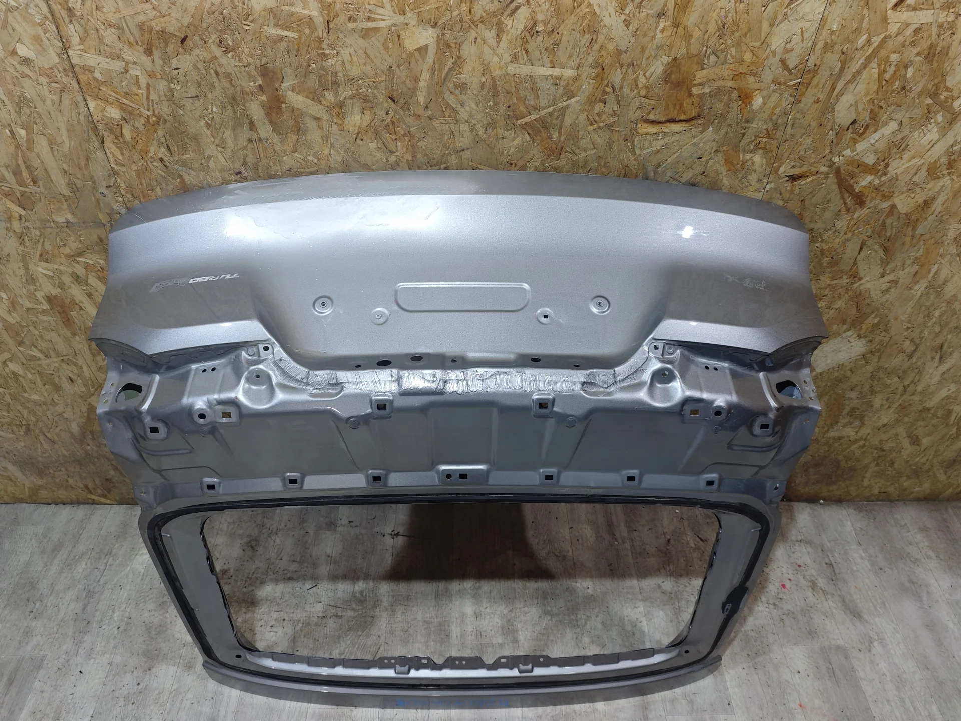 Дверь багажника Haval F7X - миниатюра 9