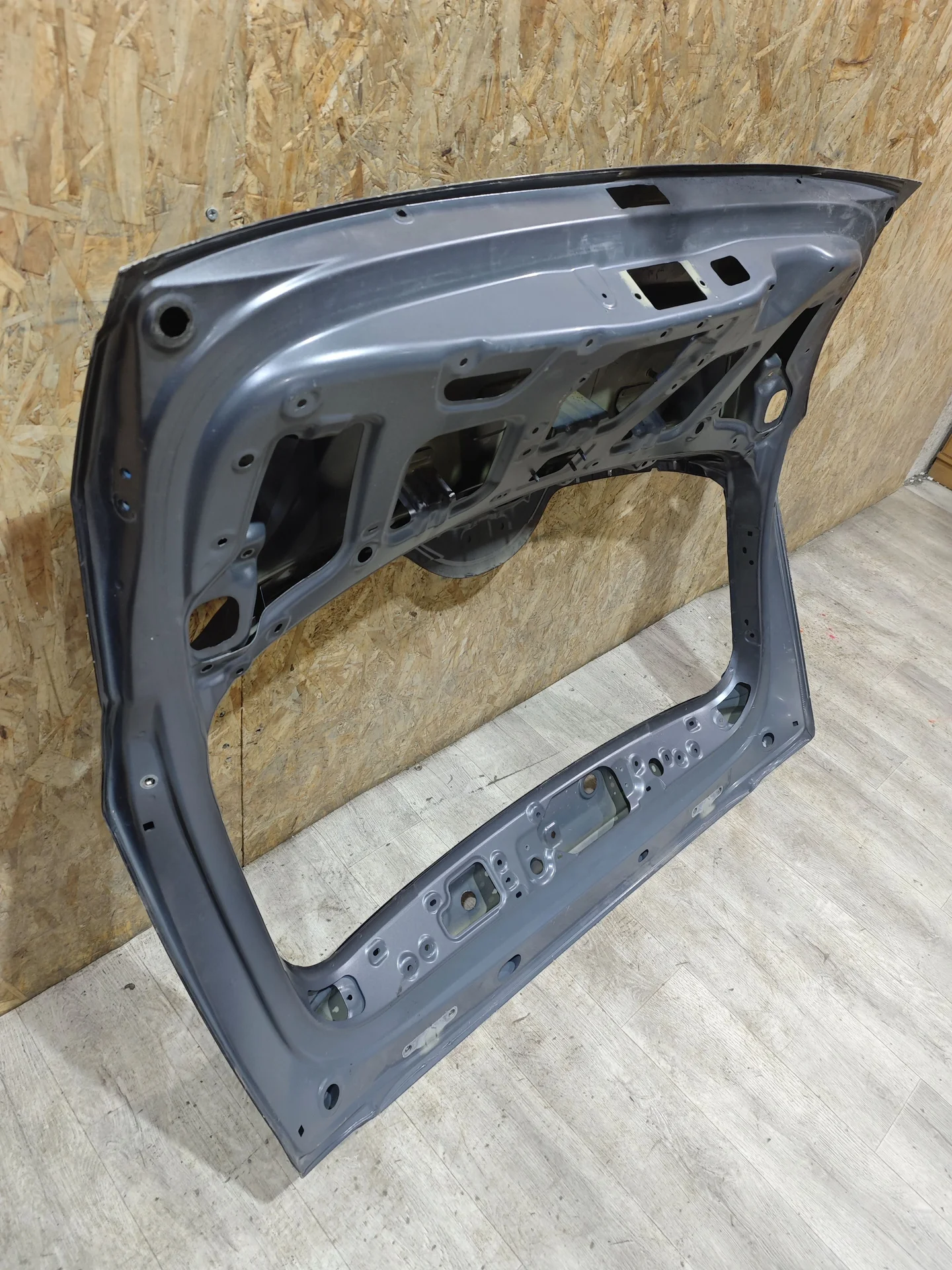 Дверь багажника Hyundai Tucson 4 - миниатюра 16