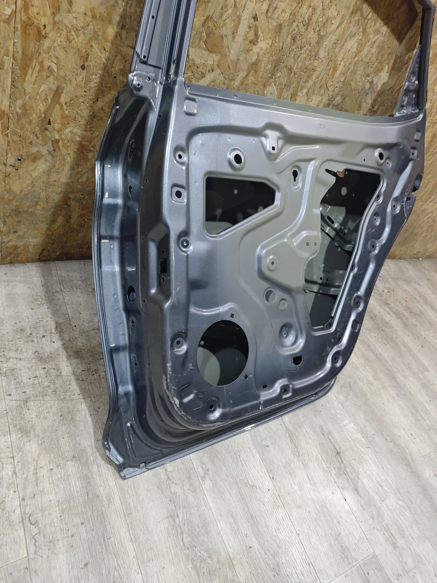 Дверь задняя правая JAC J7 - миниатюра 19