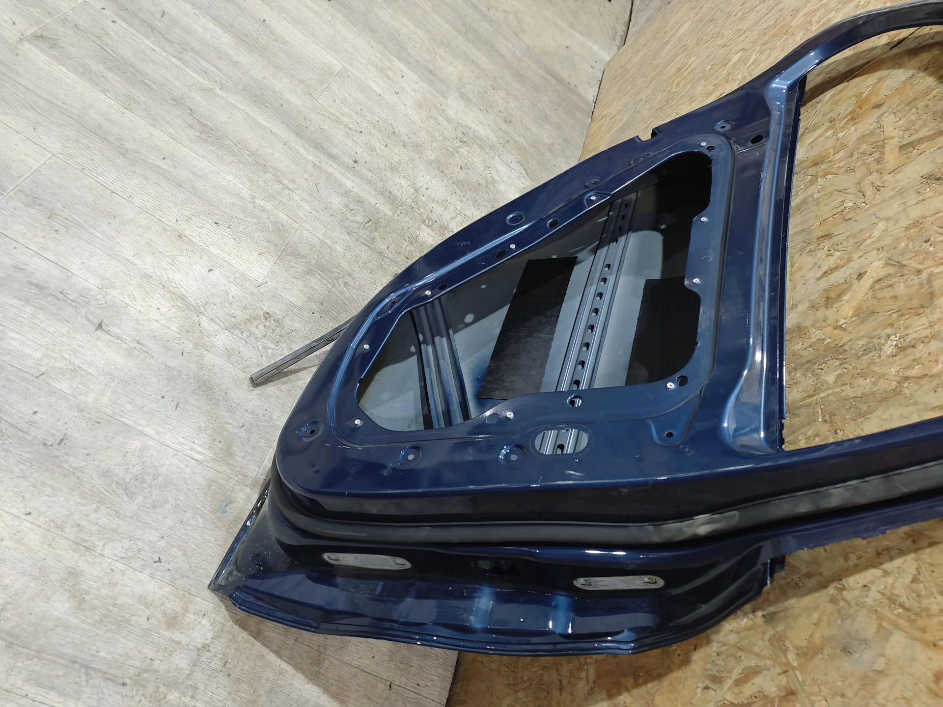Дверь задняя левая Mercedes GLA X156 - миниатюра 20