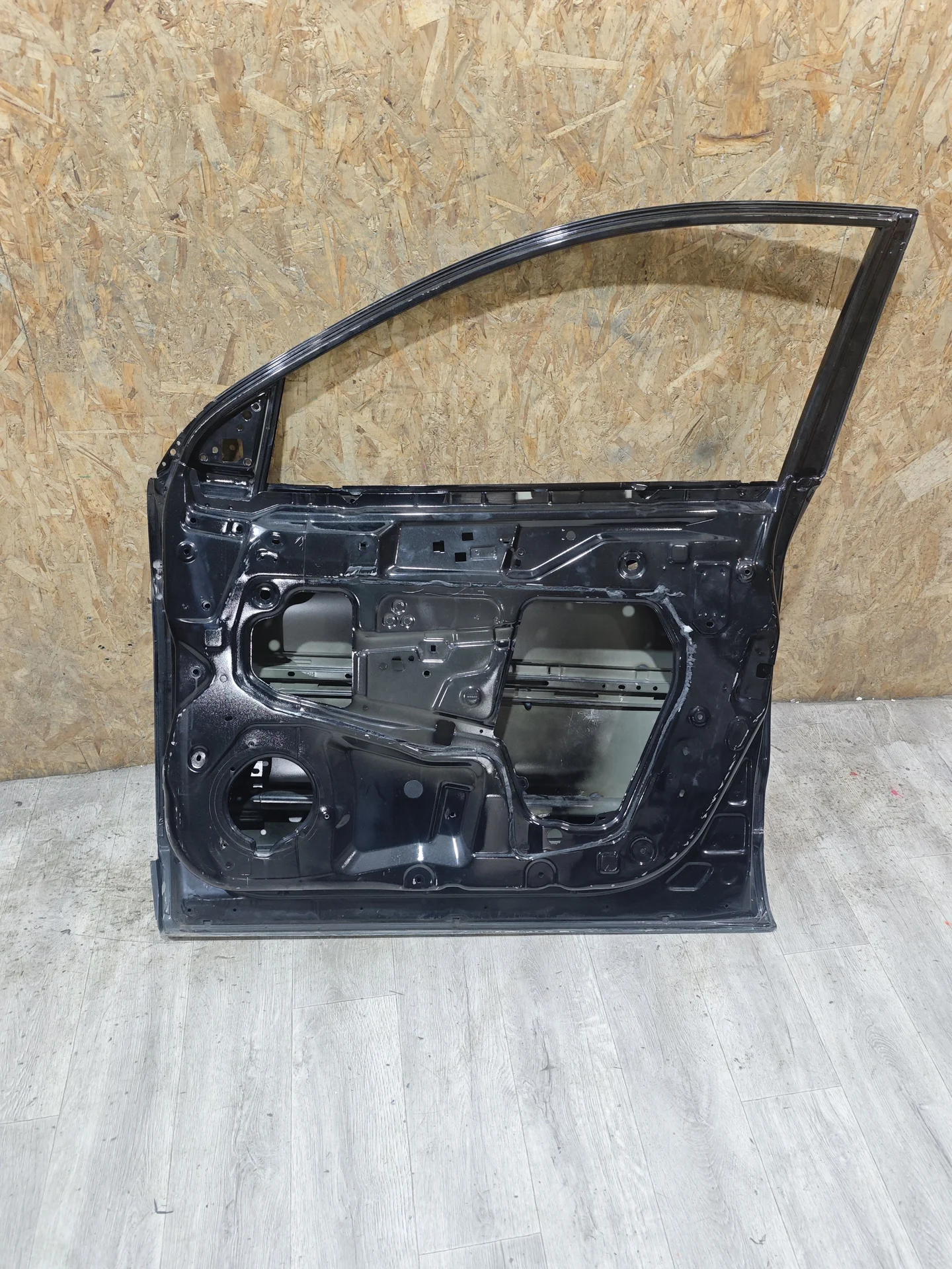 Дверь передняя правая Nissan Qashqai J11 - миниатюра 18