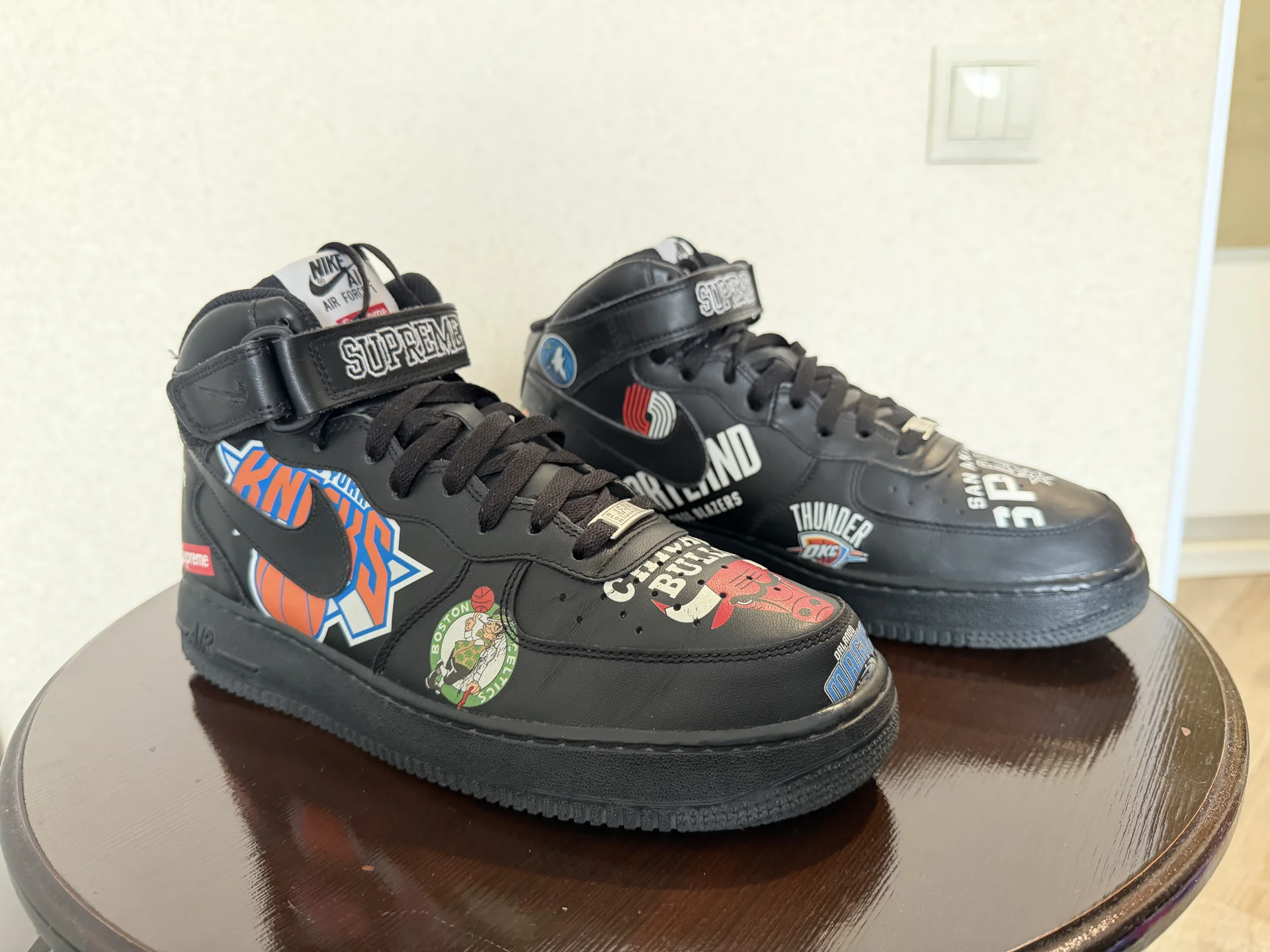 Nike Air Force 1 Mid x Supreme x NBA - миниатюра 4