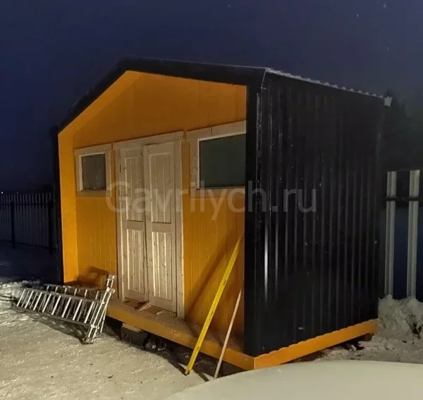 Хозблок "Барнхаус" из профлиста от 8 м2 - миниатюра 8