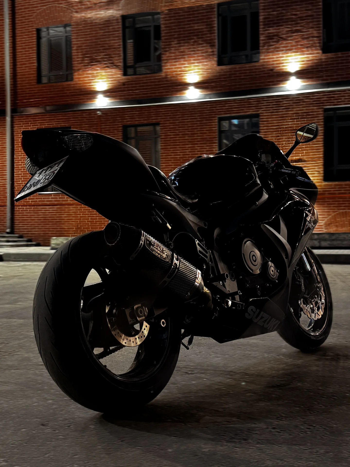 Suzuki GSX-R 600 - миниатюра 3