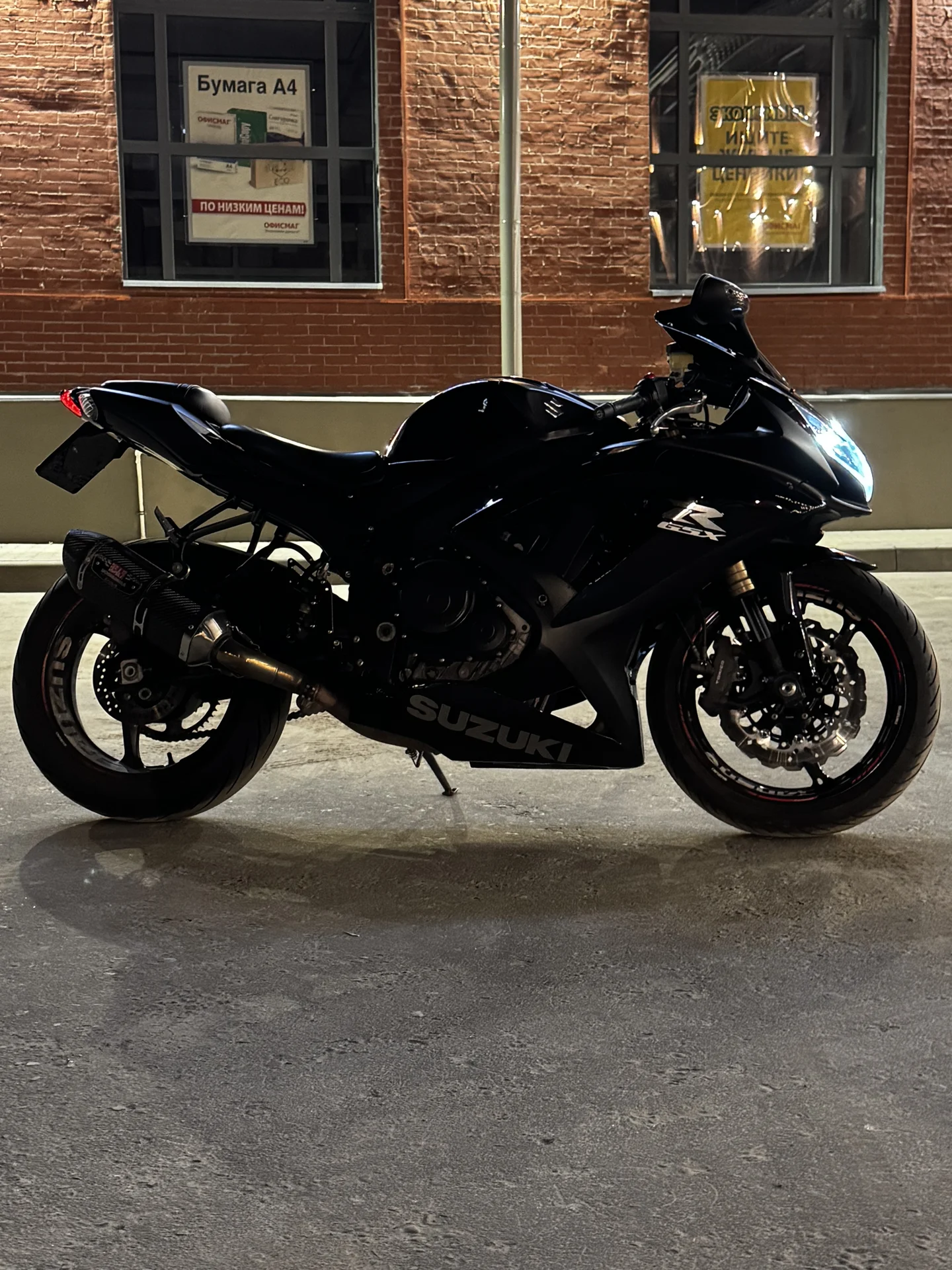 Suzuki GSX-R 600 - миниатюра 5