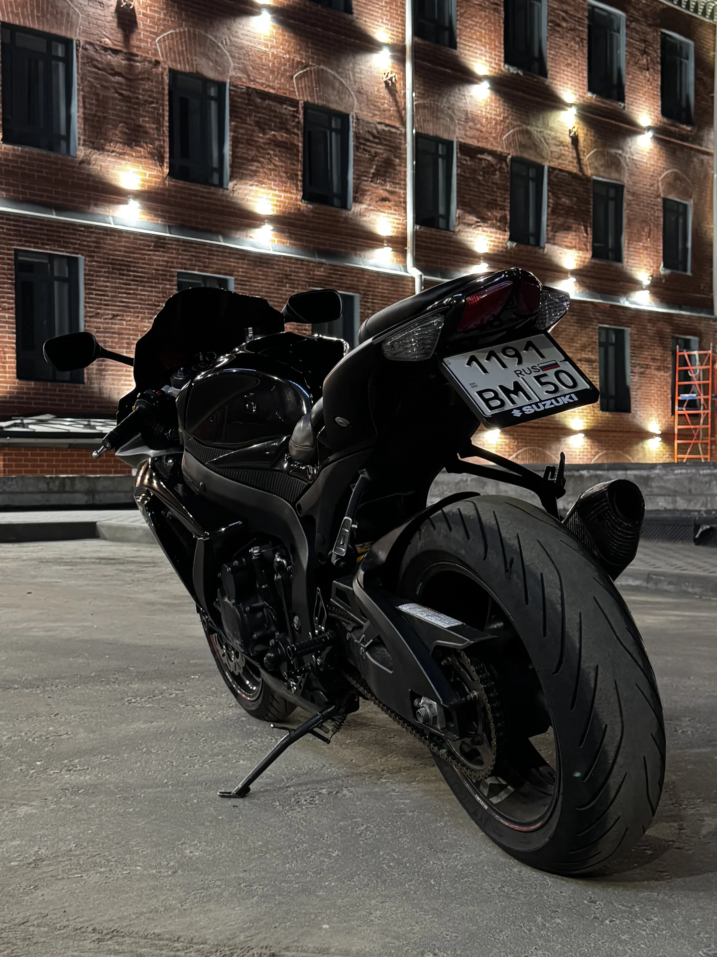 Suzuki GSX-R 600 - миниатюра 7