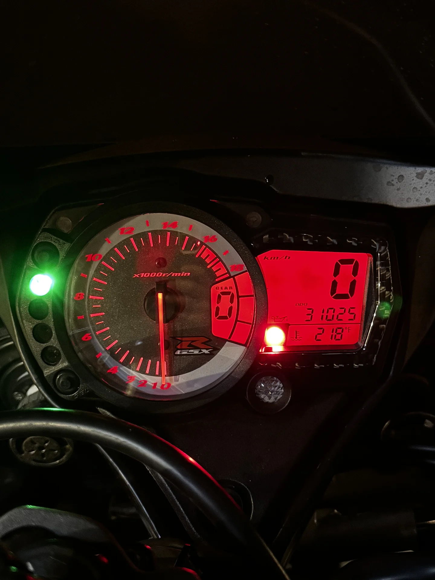 Suzuki GSX-R 600 - миниатюра 8