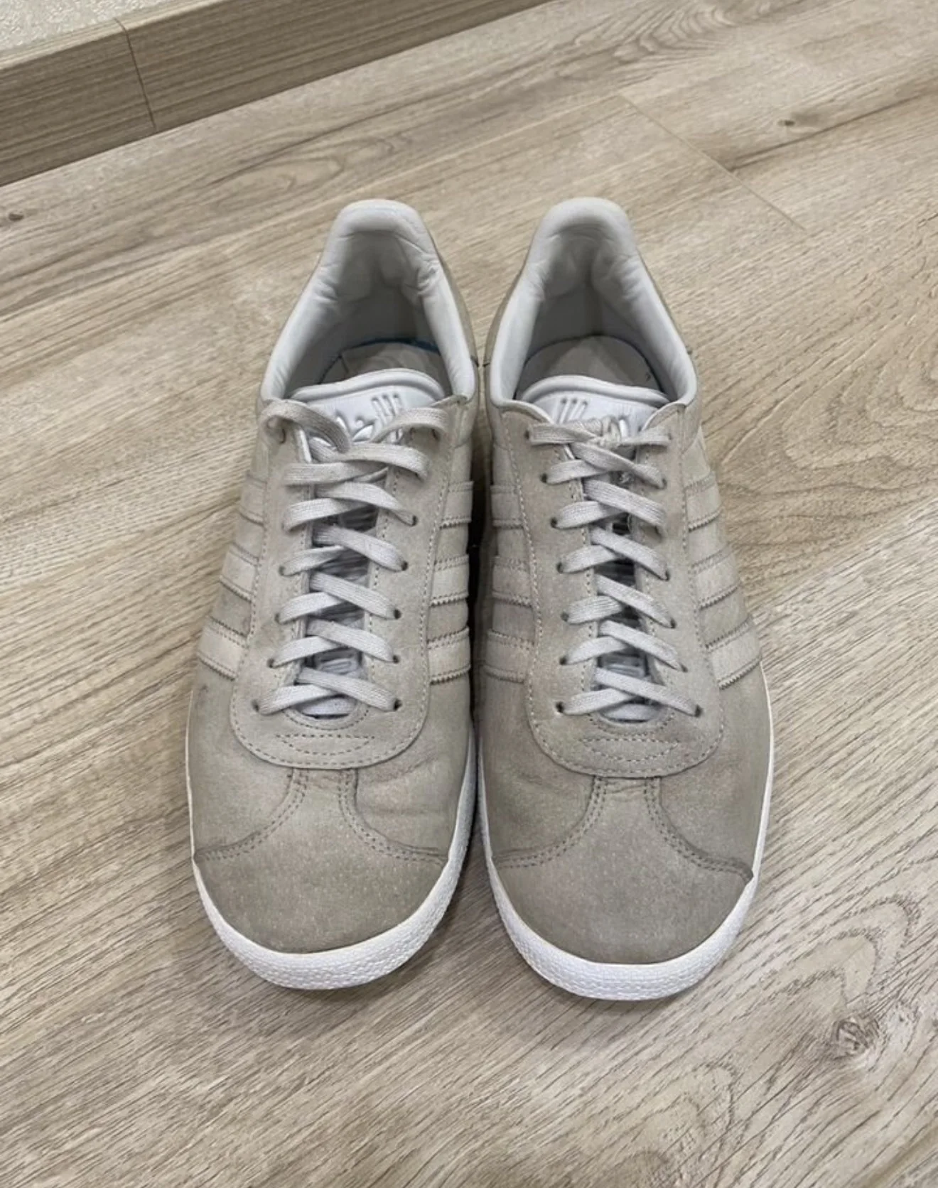 Кроссовки женские adidas - миниатюра 3
