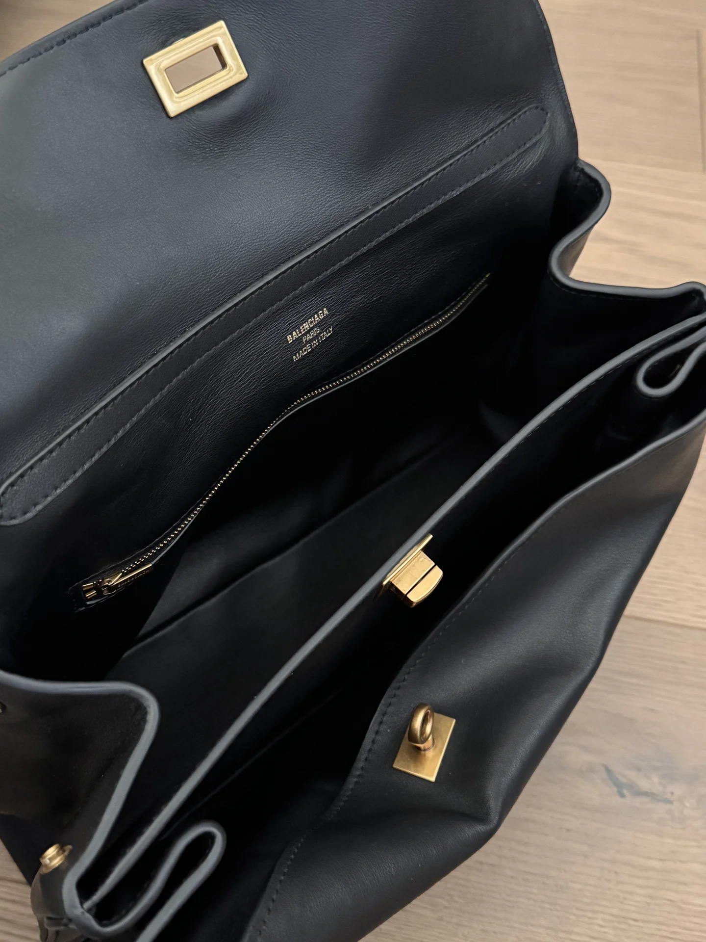 Сумка BALENCIAGA rodeo medium - миниатюра 4