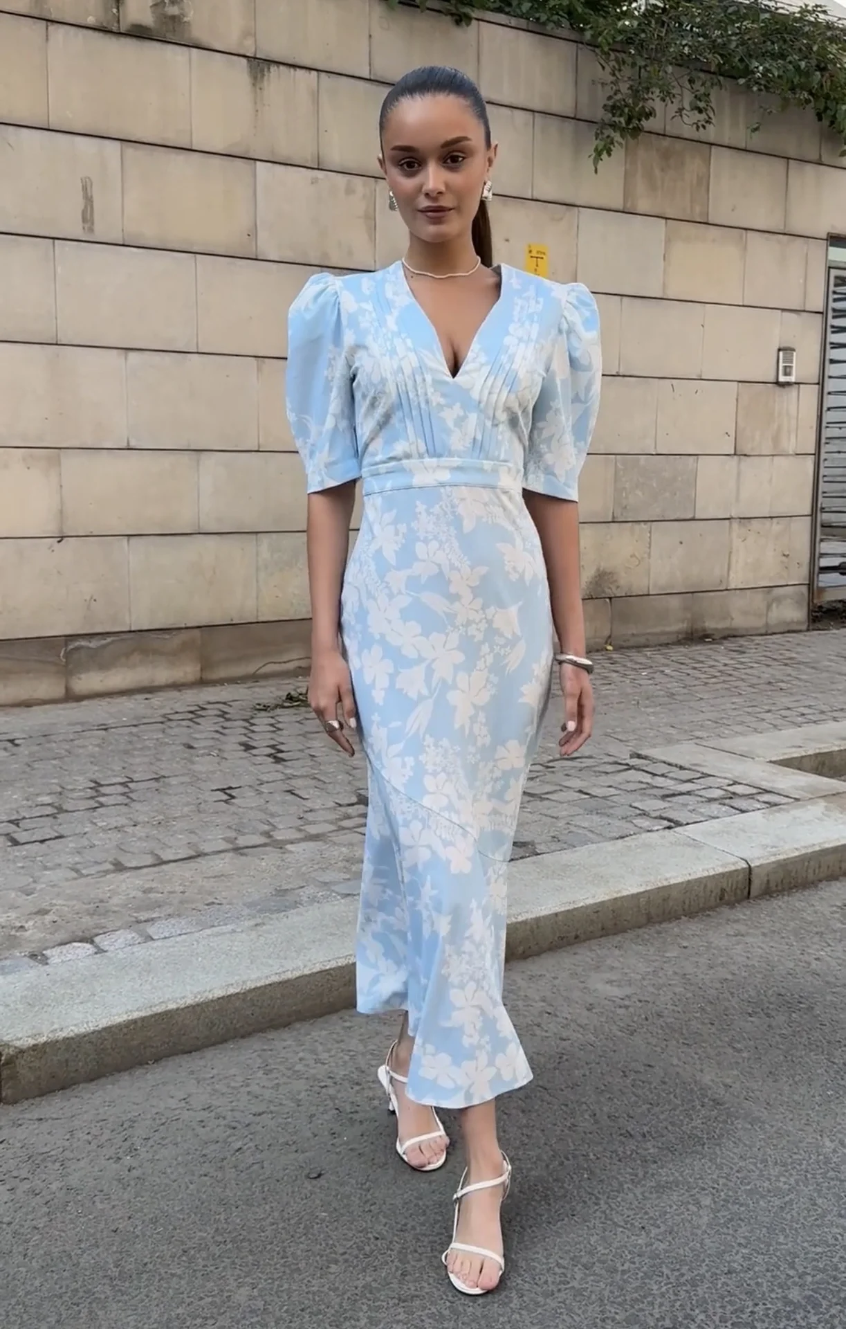 Платье в стиле Alani brand - изображение 1