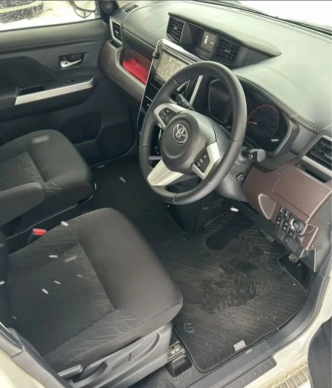Toyota Roomy G S - миниатюра 10