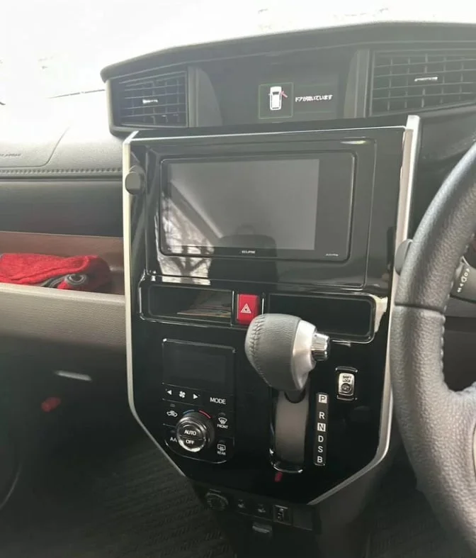 Toyota Roomy G S - миниатюра 11