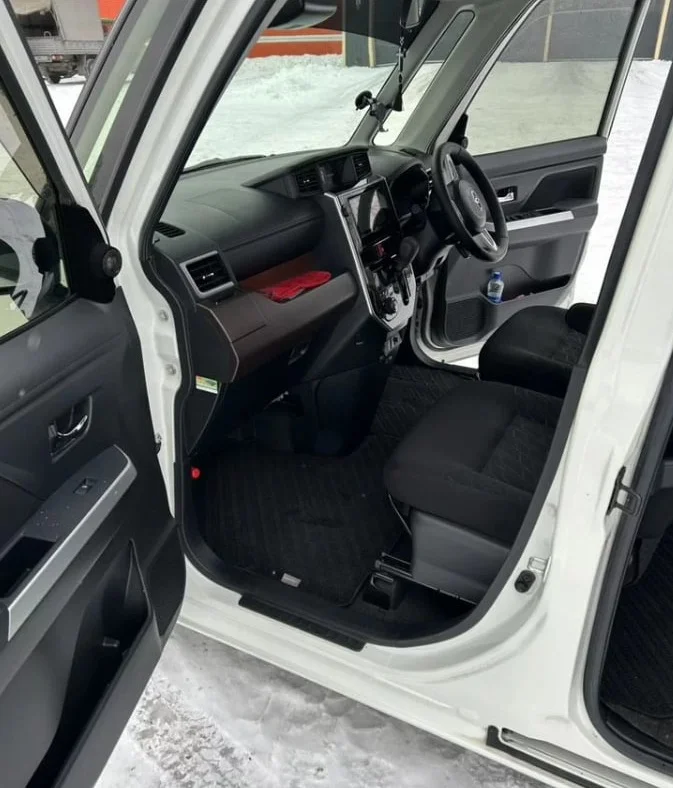 Toyota Roomy G S - миниатюра 13