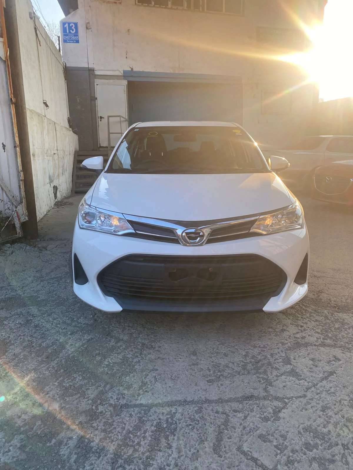 Toyota Corolla Axio - надежный и экономичный - миниатюра 5