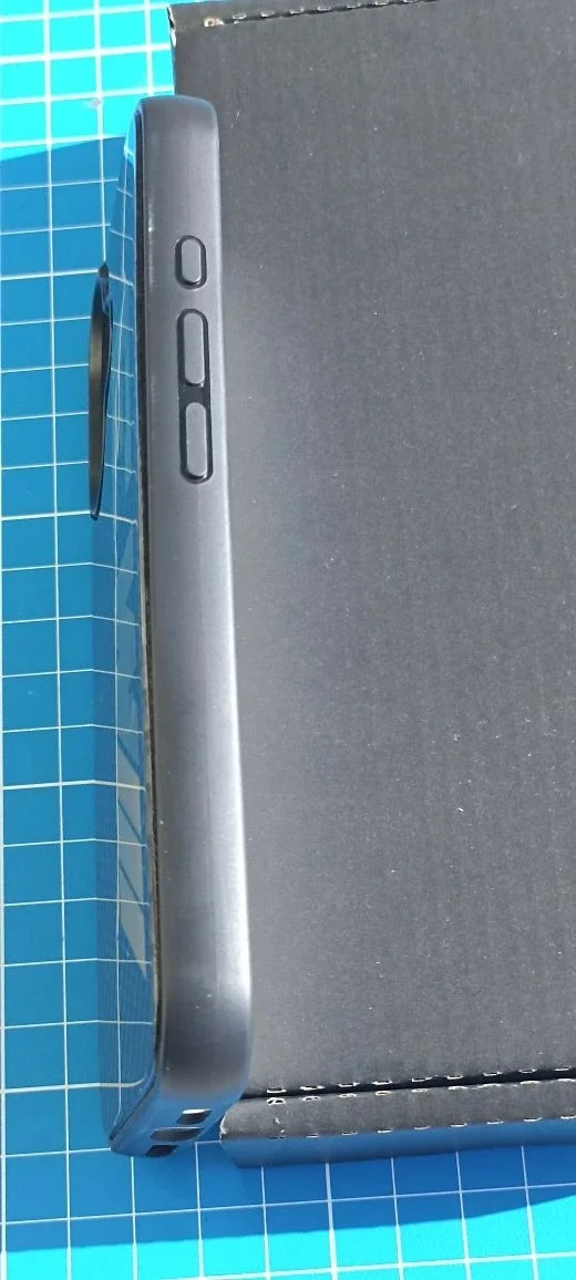 Чехлы для смартфона iPhon16, carbon - миниатюра 4