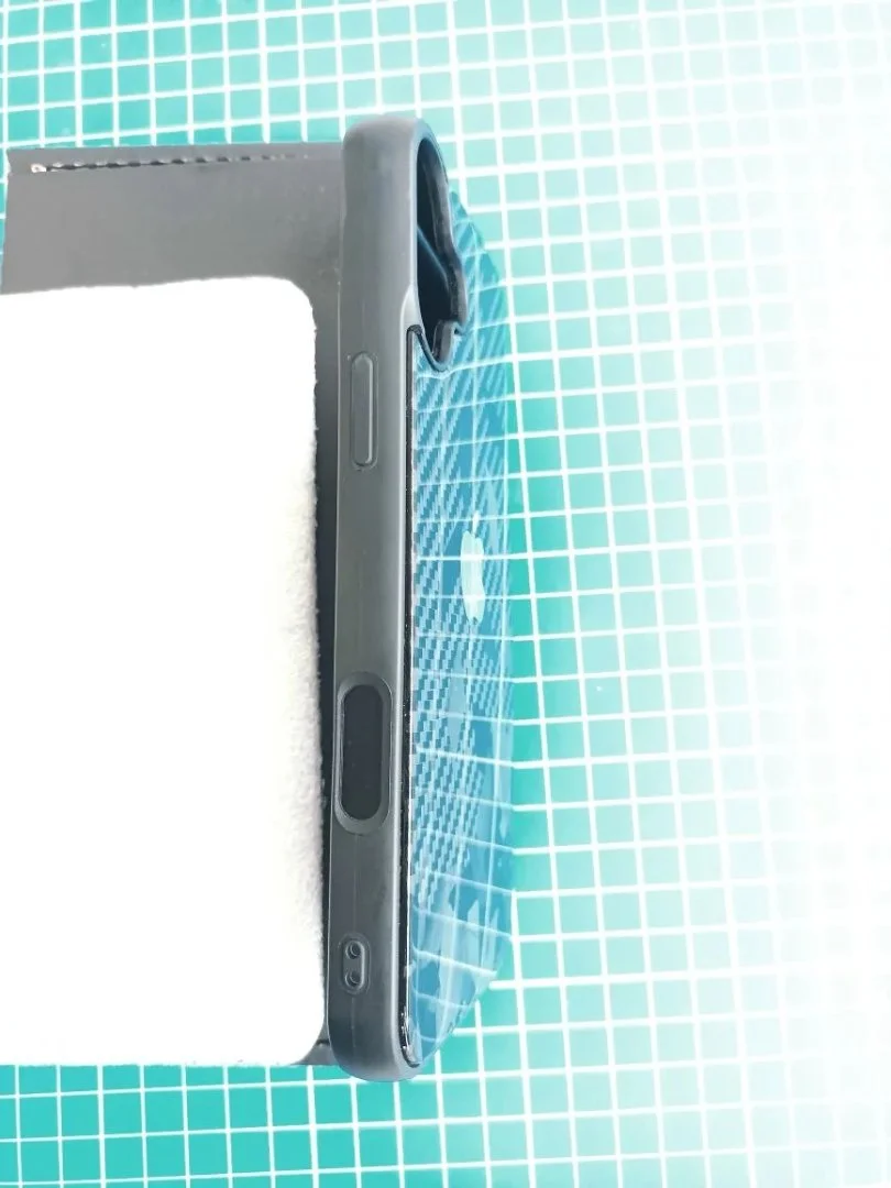 Чехлы для смартфона iPhon16plus, carbon - миниатюра 3