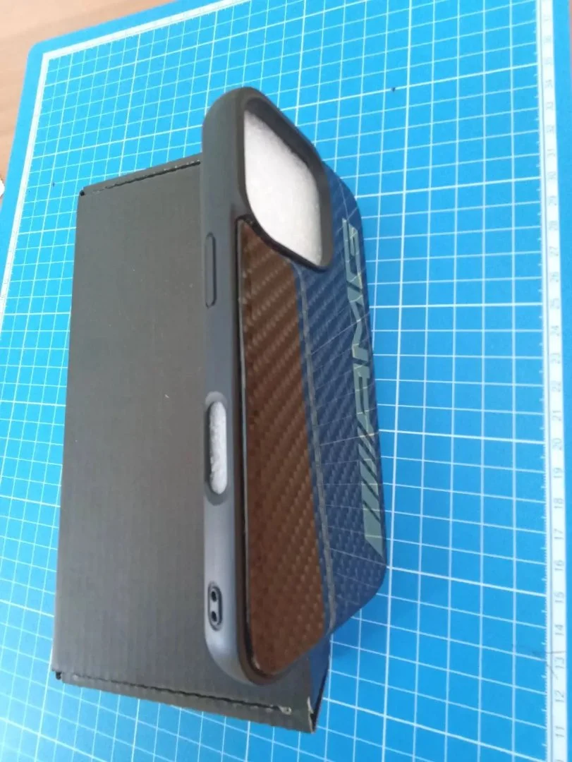 Чехлы для смартфона iPhon16pro, carbon - миниатюра 3
