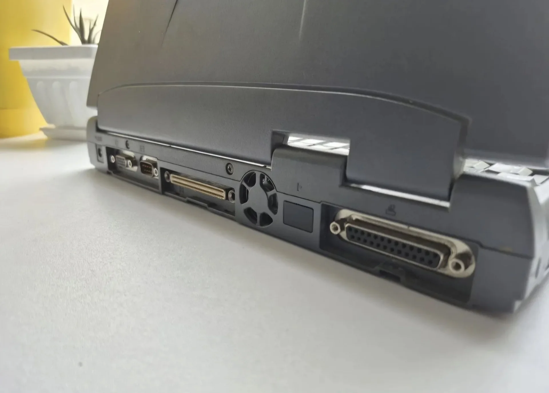 Ноутбук toshiba Satellite 4090CDT ретро винтаж - миниатюра 2