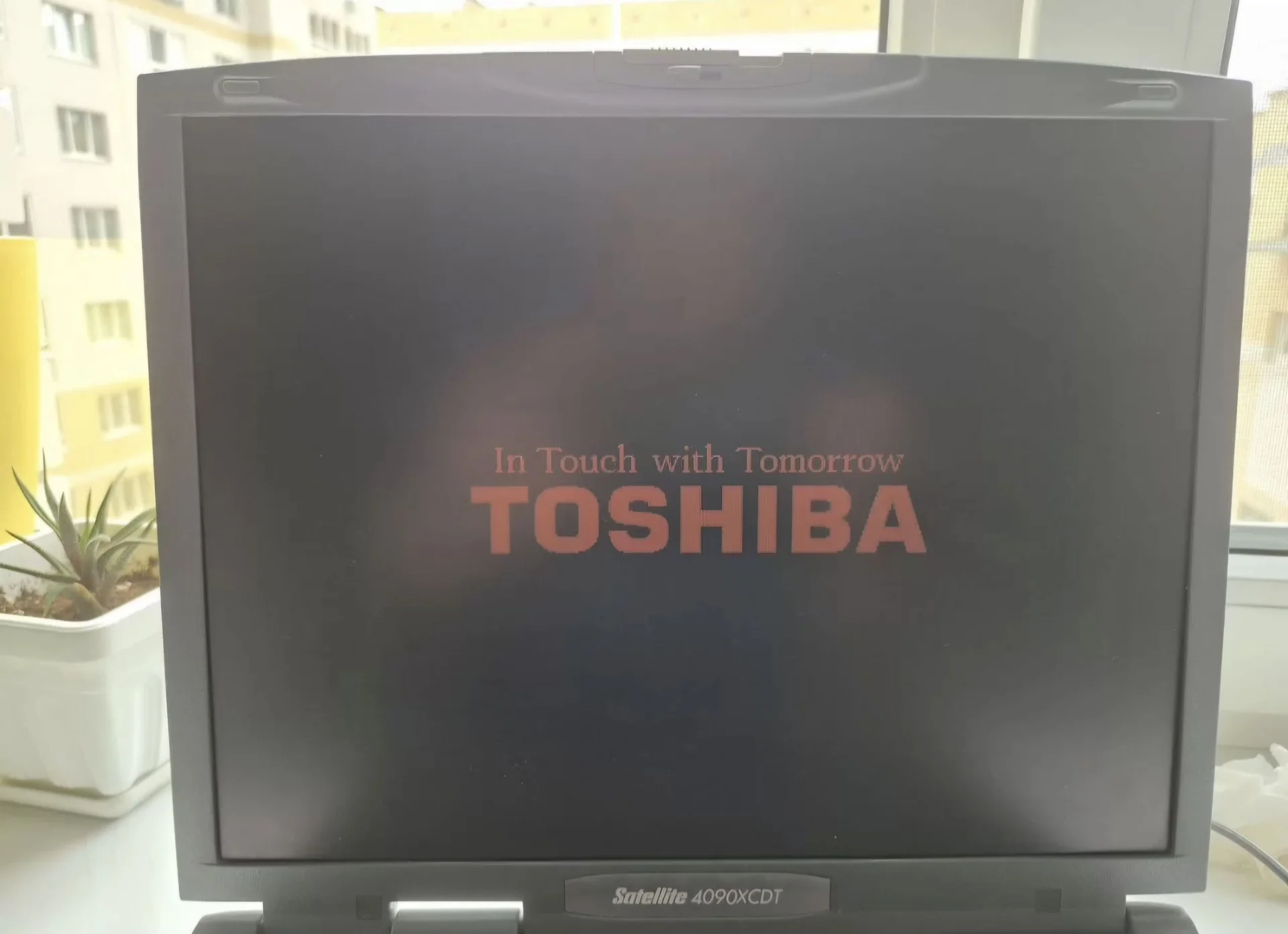 Ноутбук toshiba Satellite 4090CDT ретро винтаж - миниатюра 5