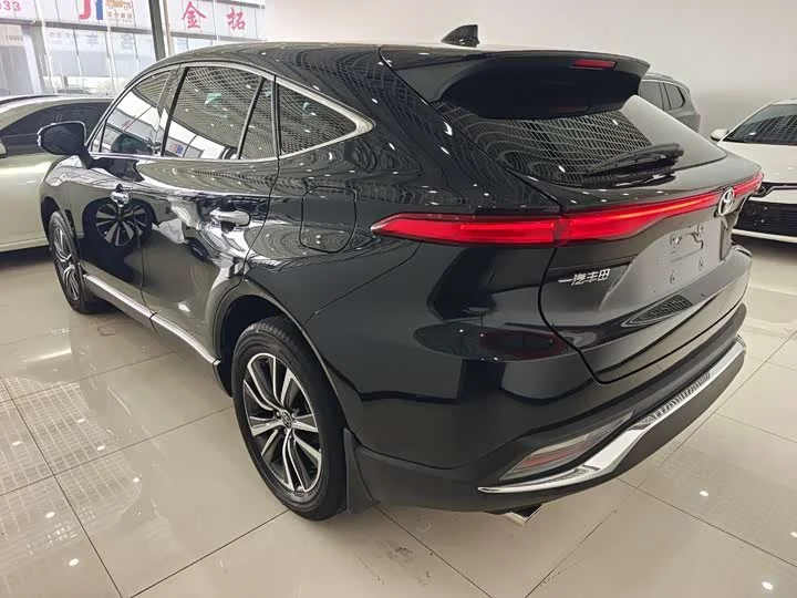 Toyota Harrier 2023 г. 2.0л 171 л.с. - миниатюра 5