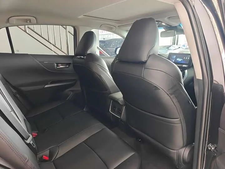 Toyota Harrier 2023 г. 2.0л 171 л.с. - миниатюра 9