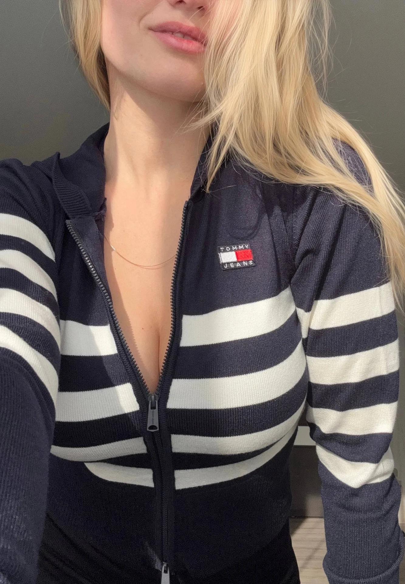 Кофта Tommy Hilfiger оригинал - миниатюра 2