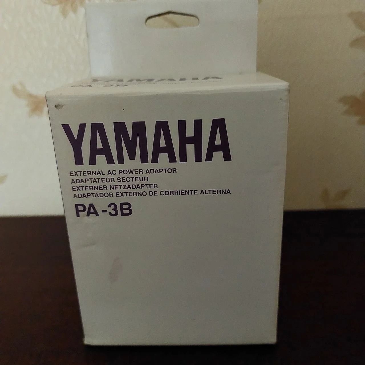 Винтажный синтезатор YAMAHA-PSR-130 - миниатюра 5