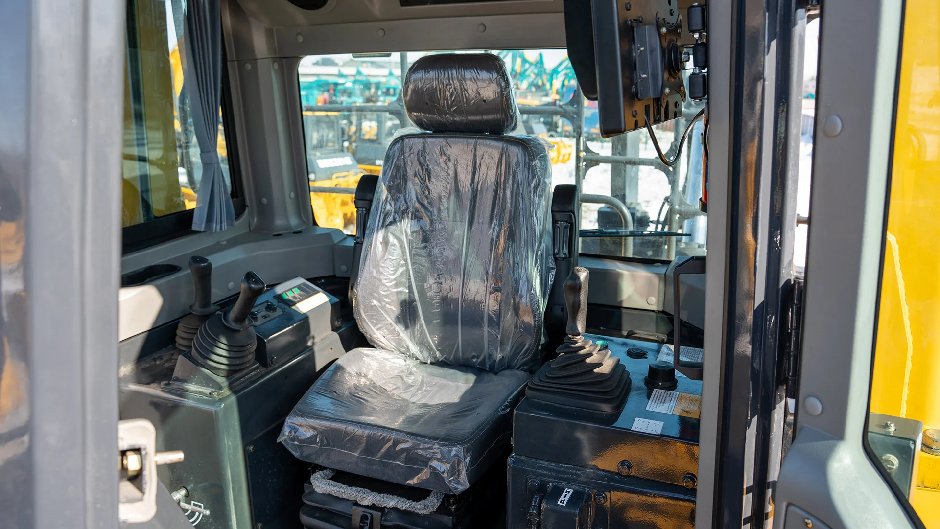 Бульдозер гусеничный BEEZONE D62-5 - миниатюра 8