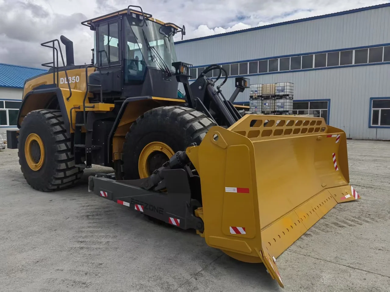 Бульдозер колёсный BEEZONE DL350 - миниатюра 3