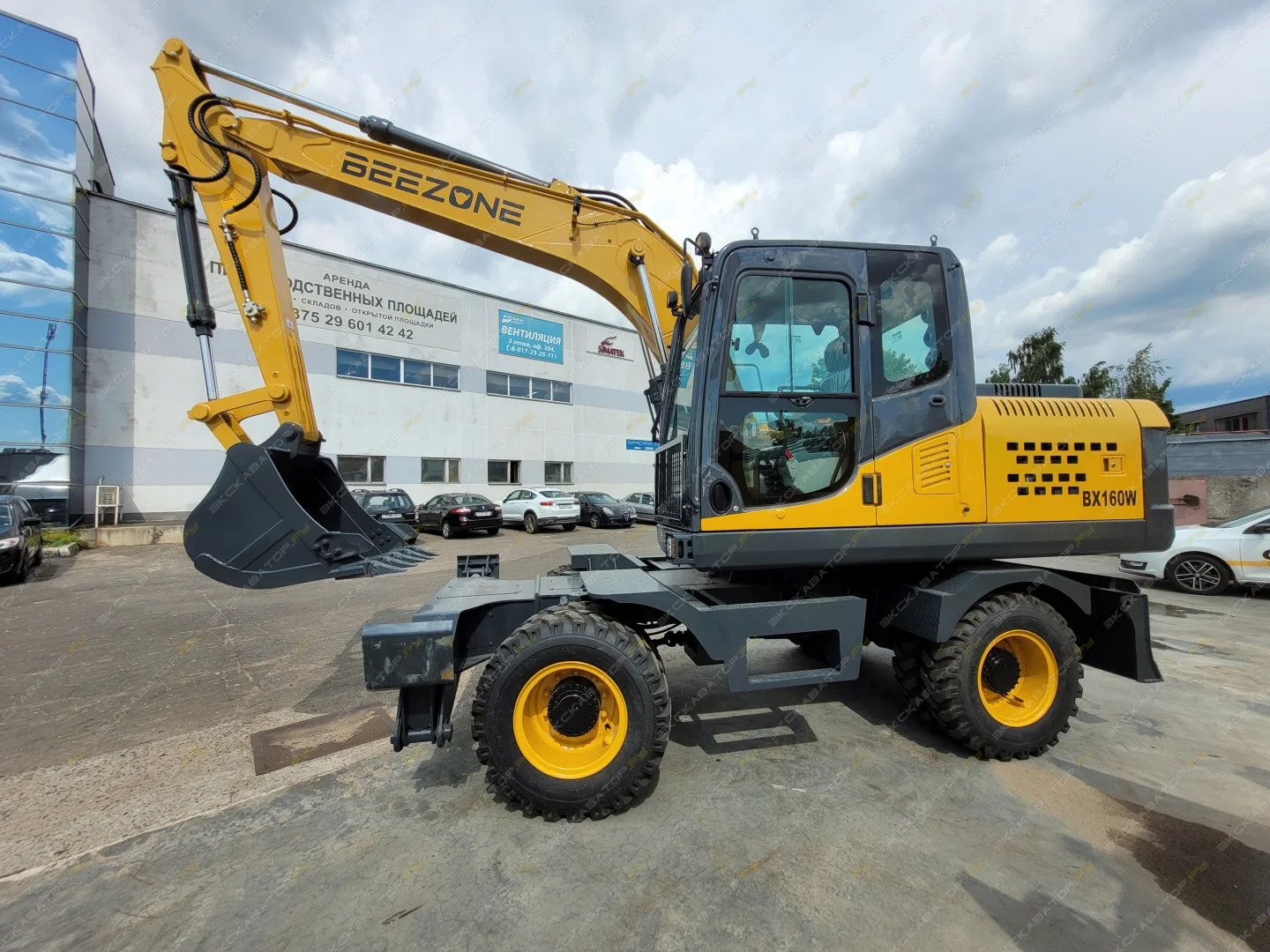 Экскаватор Beezone BX160W - миниатюра 2