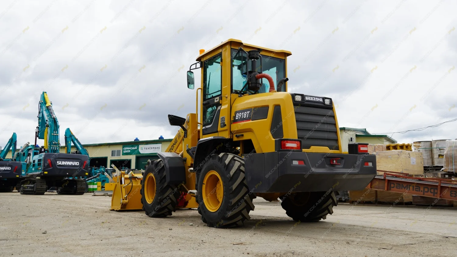 Фронтальный погрузчик Beezone B918TL - миниатюра 2