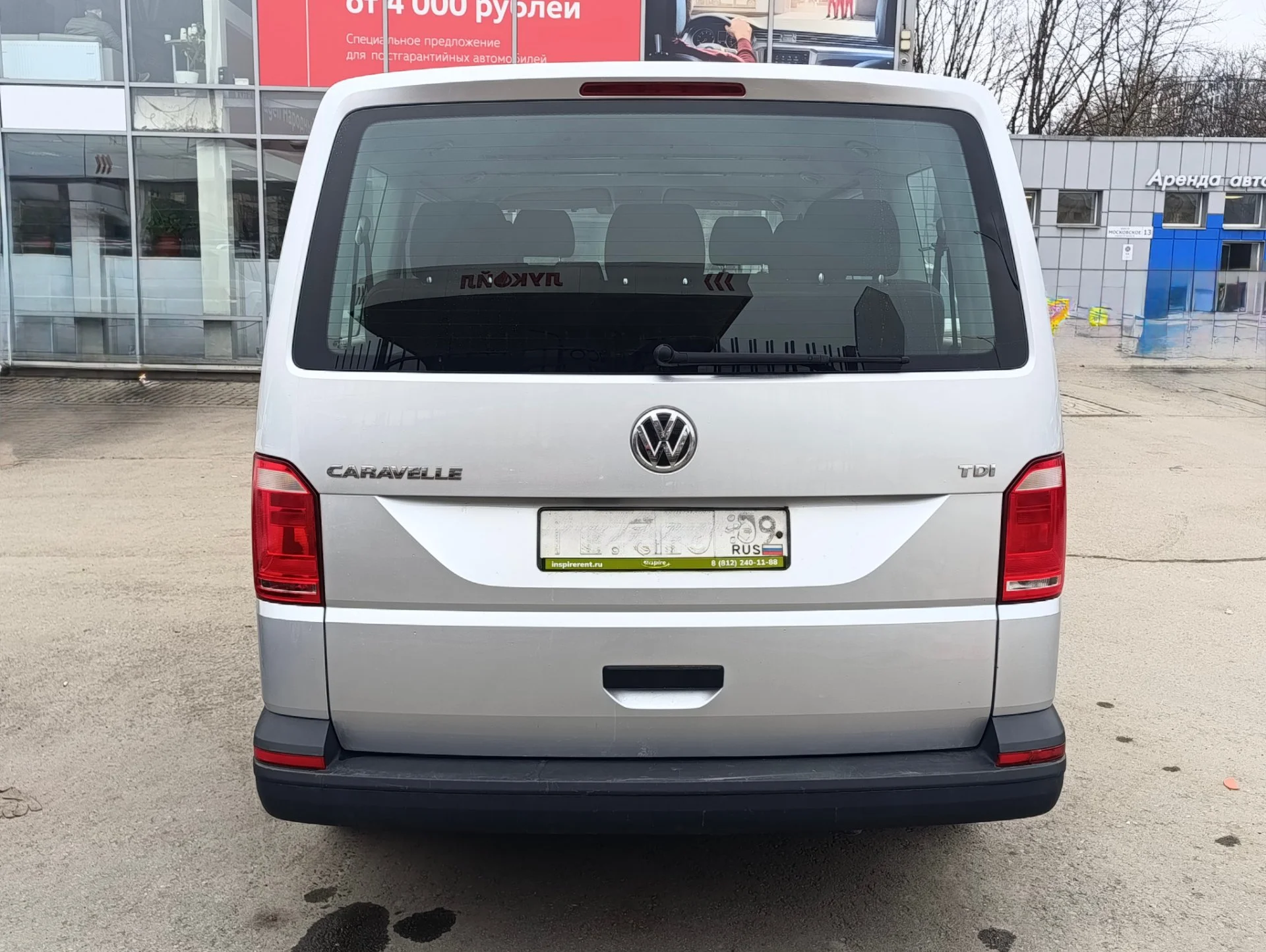 Volkswagen Caravelle в аренду без водителя в Санкт - миниатюра 4