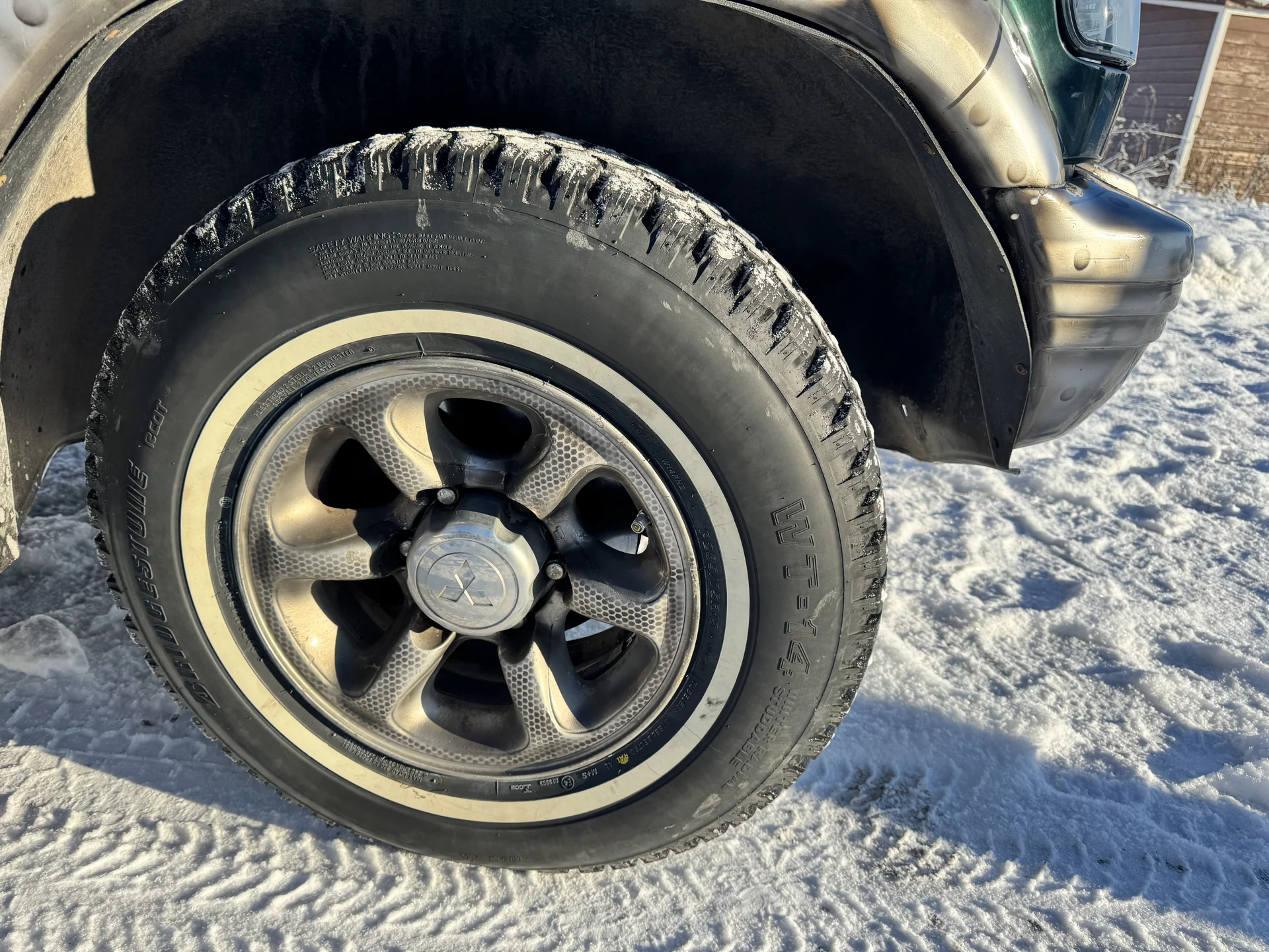 Mitsubishi pajero - миниатюра 4