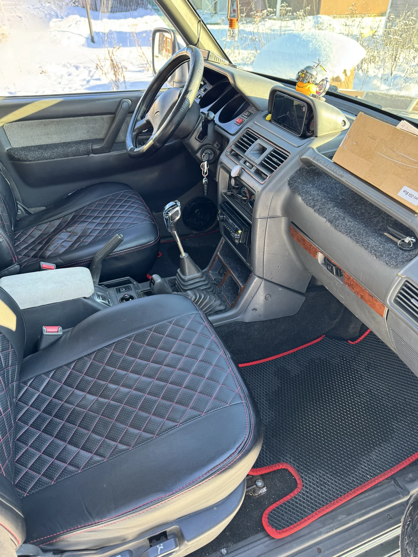 Mitsubishi pajero - миниатюра 5