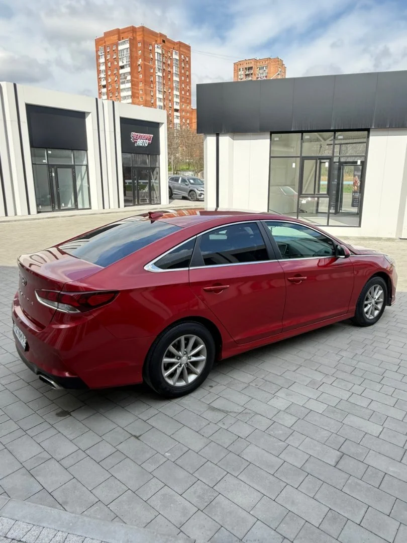 Hyundai Sonata 2018 - миниатюра 10