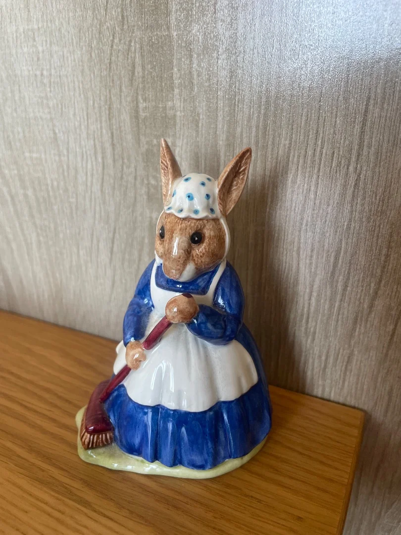 Фарфоровая статуэтка Royal Doulton - изображение 1